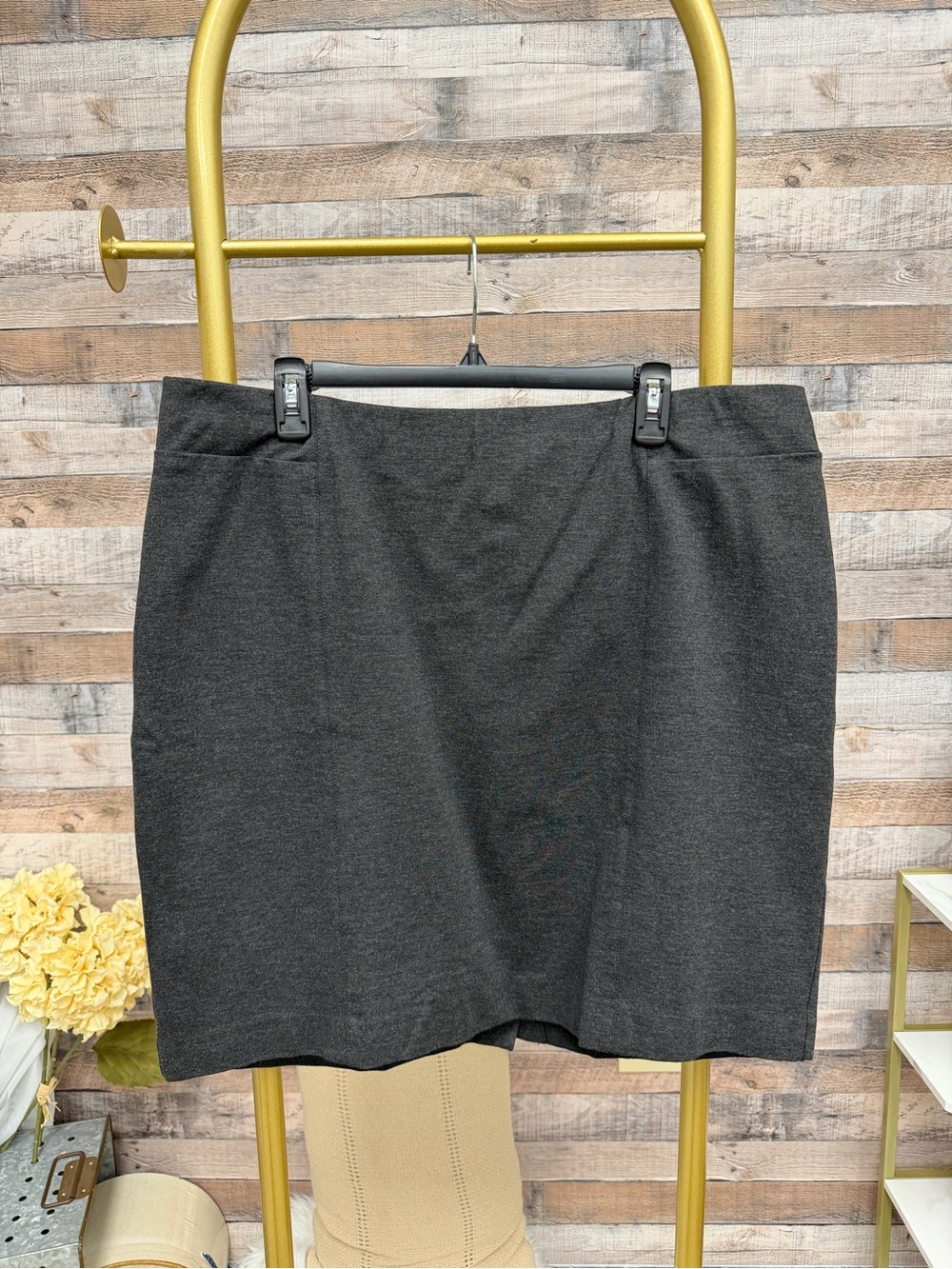 J. Jill Gray Ponte Pencil Skirt large